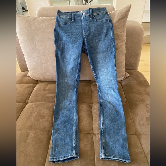 Abercombie Kids Jeans - Picture 2 of 3